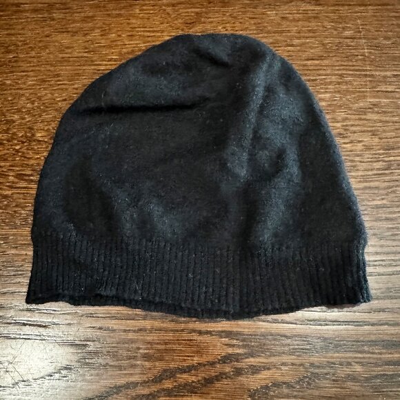 Rick Owens Black Cashmere Beanie - Picture 4 of 5